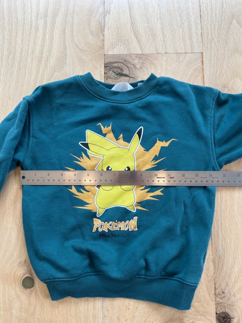 Kids' H&M Teal Pikachu Sweatshirt - Picture 7 of 10